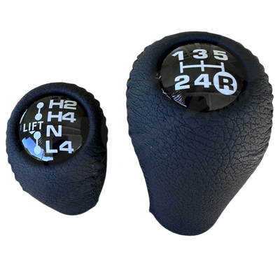 Gear knob + transfer case knob