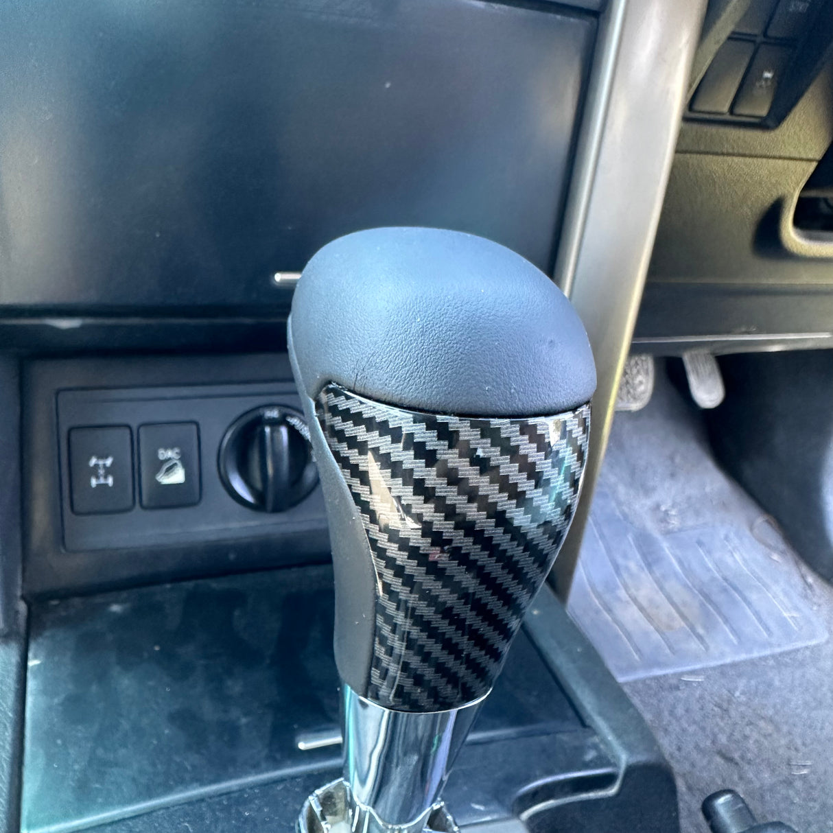 Toyota Automatic Gear Knob Upgrade - Carbon Fibre and Leather Style